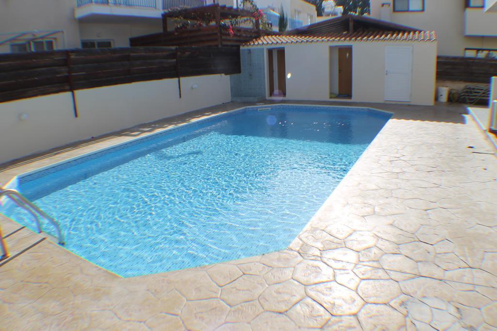 Apartamento Diana Townhouse 2 Paphos Habitación foto