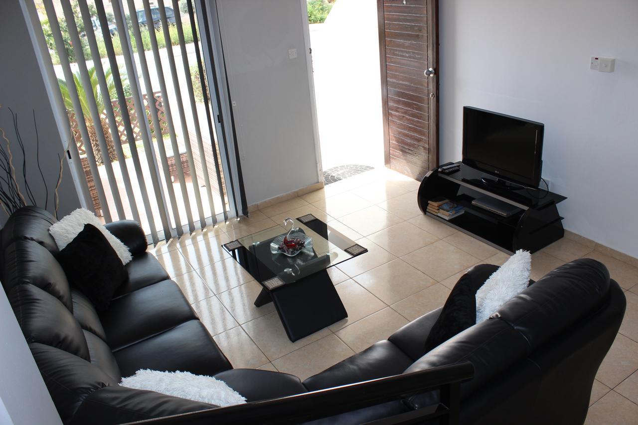 Apartamento Diana Townhouse 2 Paphos Exterior foto